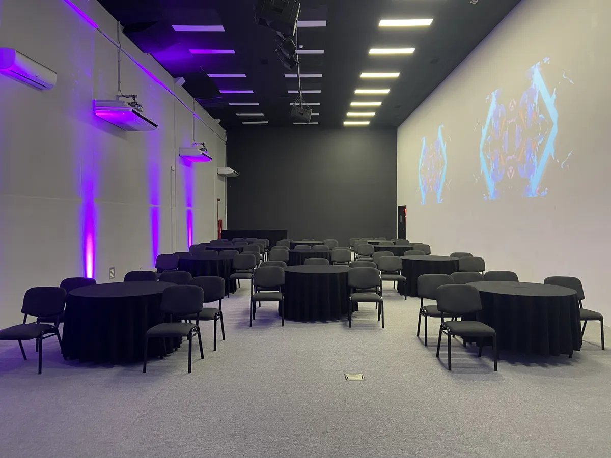Salas de Treinamento e Auditórios